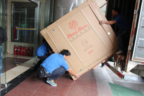 石河子乡钢琴贵重工艺品无忧运